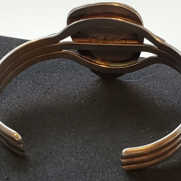 Vintage Native American Navajo Turquoise Silver Bracelet Cuff - Picture 8 of 14